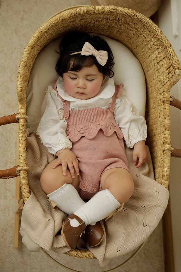 Braga Tejida Volantes – Abril