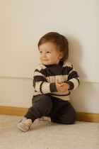 Conjunto de sueter y pantalon Malcom